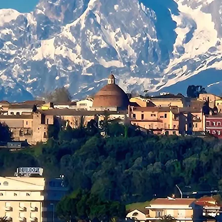 Gran Sasso White House * Colledara
