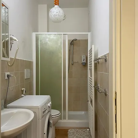 Gran Sasso White House *