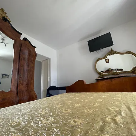 Gran Sasso White House Holiday home Colledara