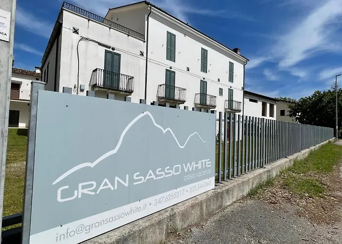 Gran Sasso White House * Colledara