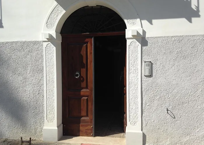 Gran Sasso White House Tatil Evi